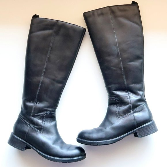 Clarks Black Leather Low Block Heel Round Toe Tall Riding Boots Size 7 - Picture 1 of 14